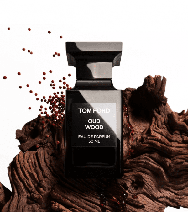 TOM FORD Private Blend Oud Wood Eau de Parfum 50ml - Image 2